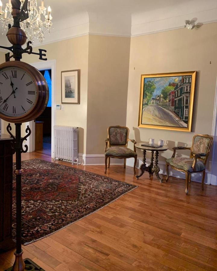 Monroe House Executive Guest Suites St. John's Eksteriør billede