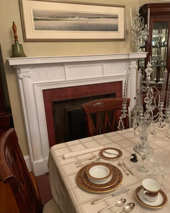 Monroe House Executive Guest Suites St. John's Eksteriør billede