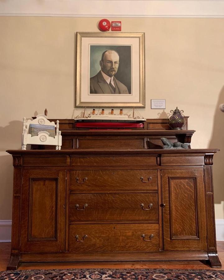 Monroe House Executive Guest Suites St. John's Eksteriør billede