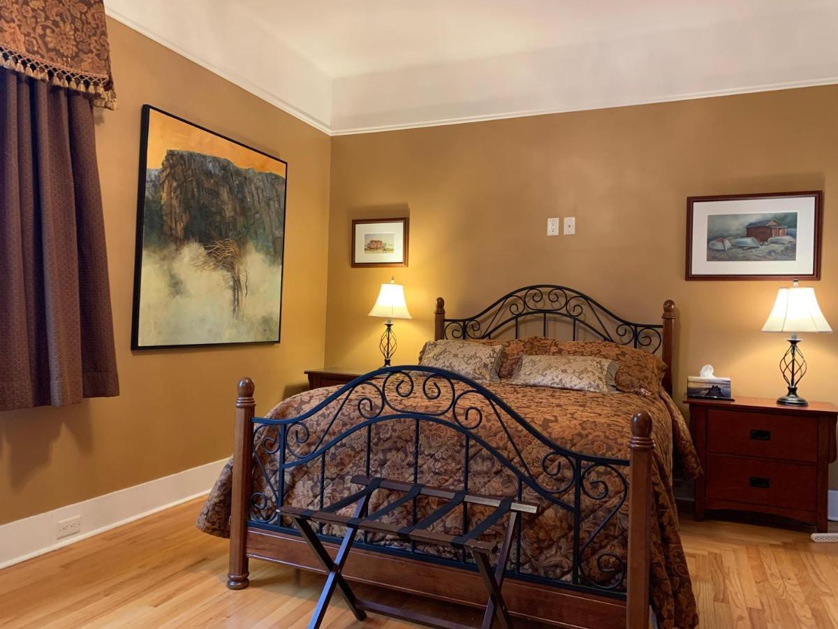 Monroe House Executive Guest Suites St. John's Eksteriør billede