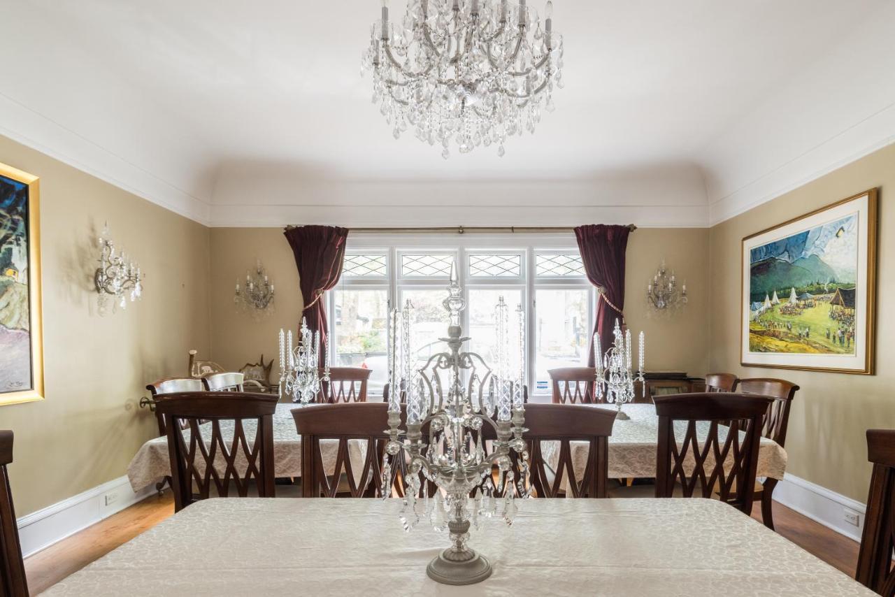 Monroe House Executive Guest Suites St. John's Eksteriør billede