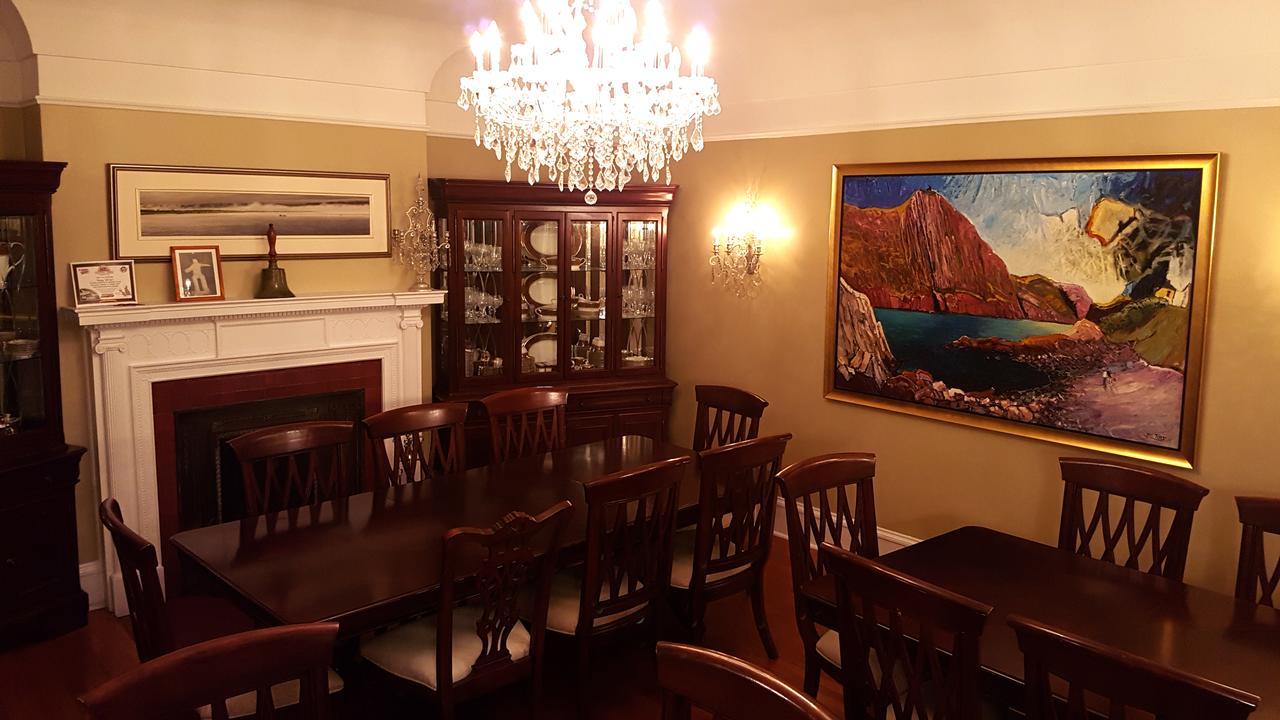 Monroe House Executive Guest Suites St. John's Eksteriør billede