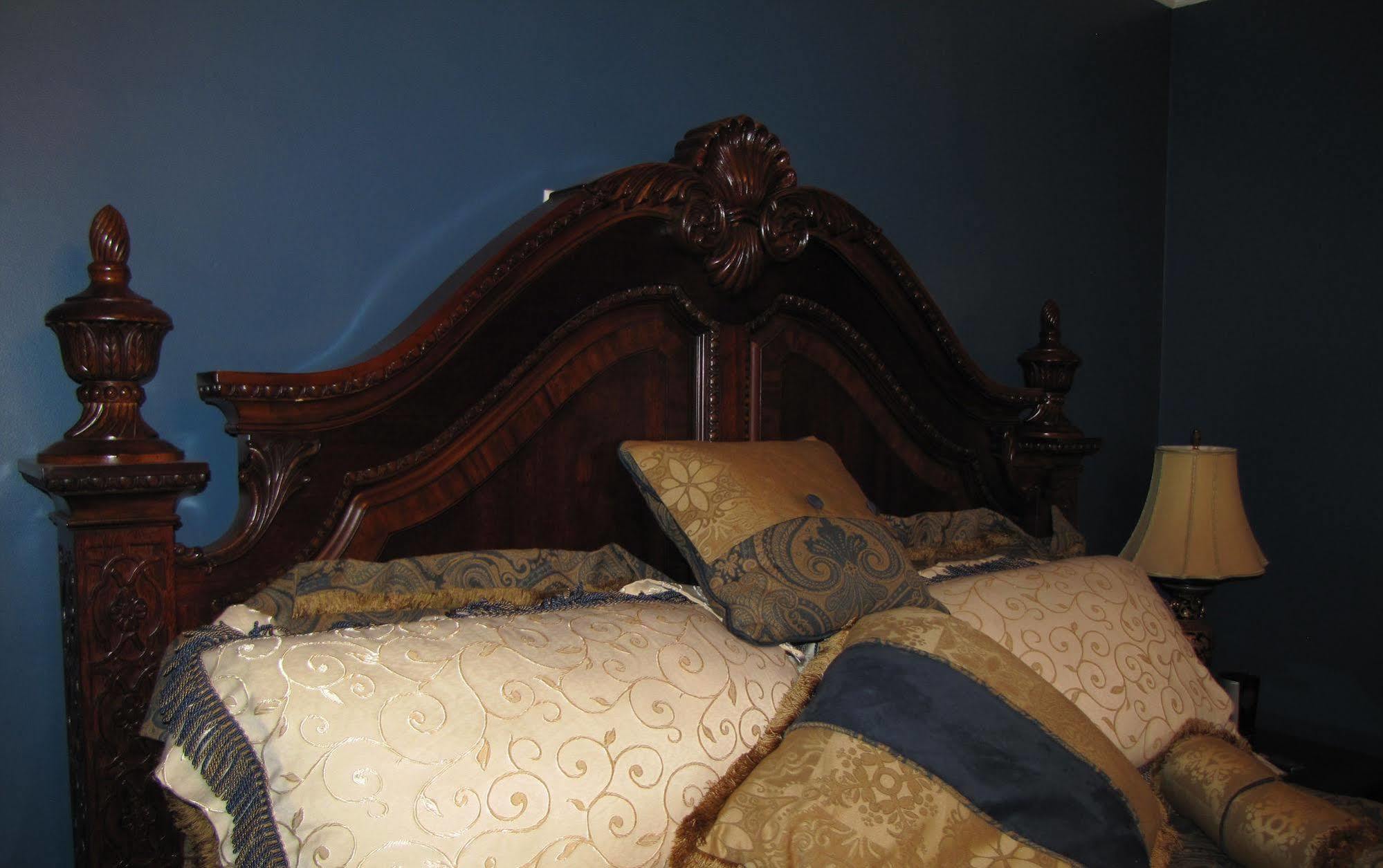 Monroe House Executive Guest Suites St. John's Eksteriør billede